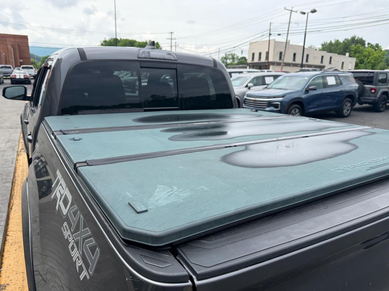 Toyota Tacoma  2018