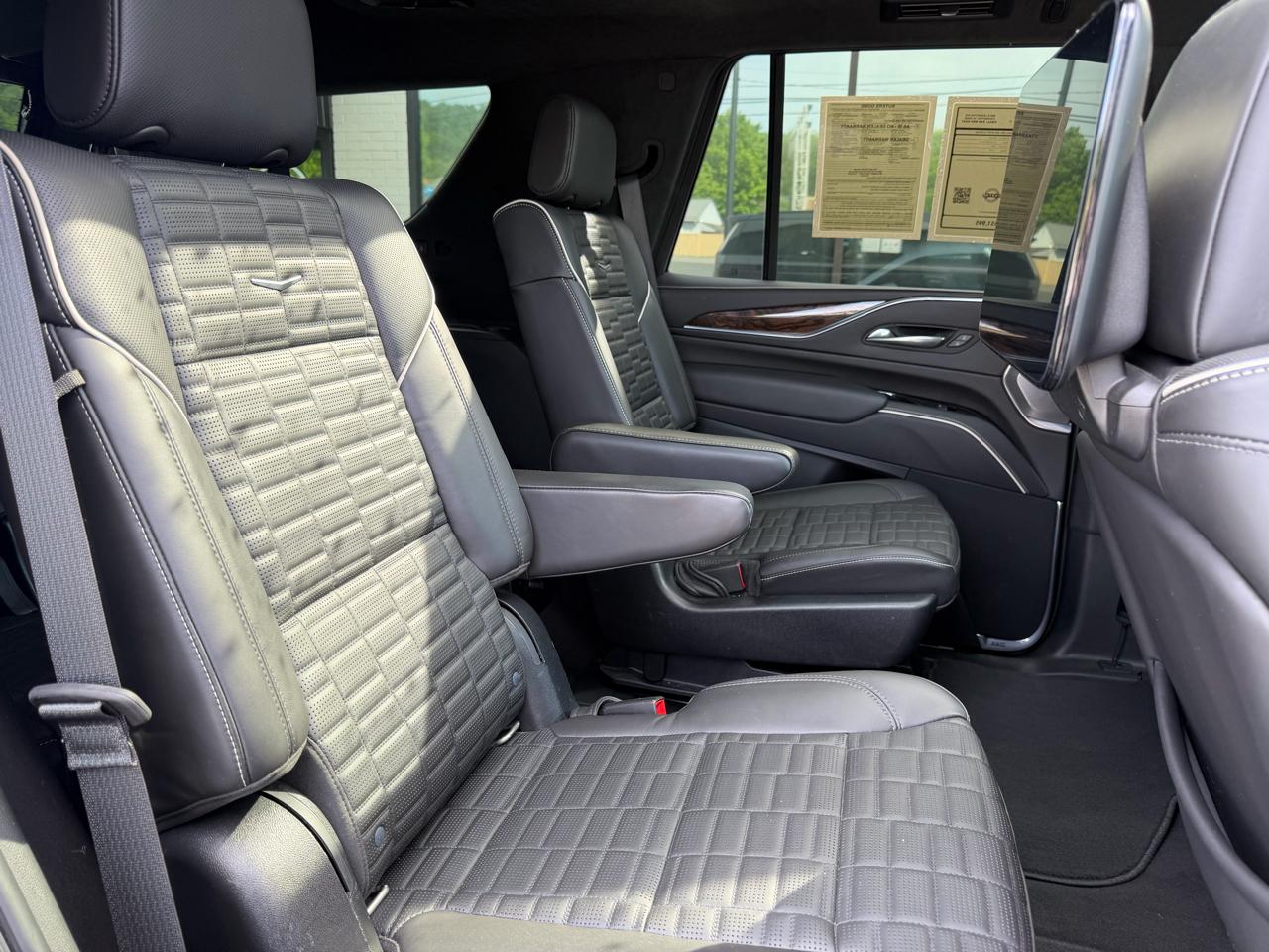 Cadillac Escalade 4WD 4dr Sport Platinum 2021