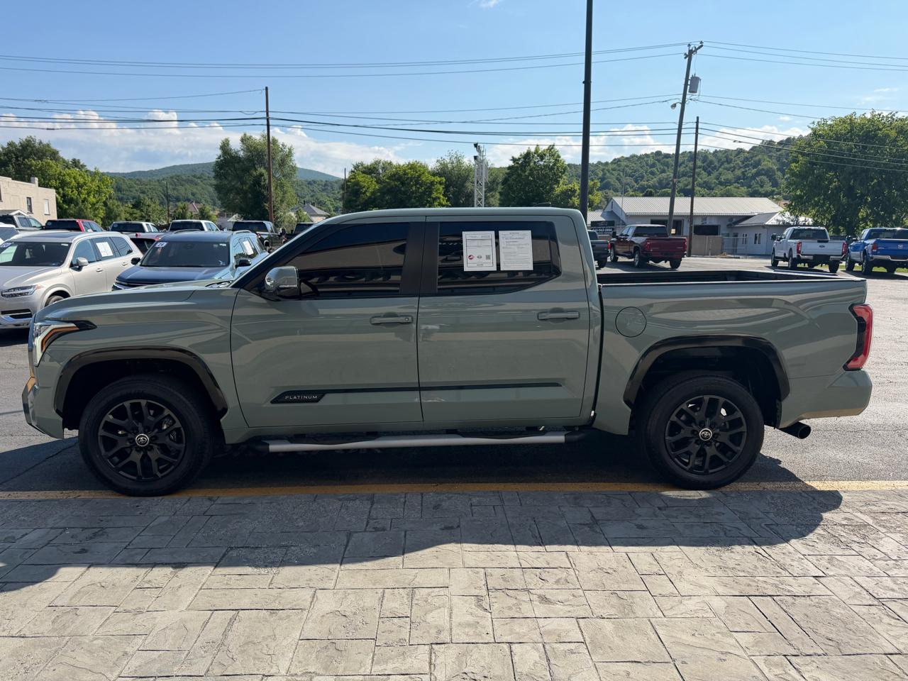 Toyota Tundra  2024