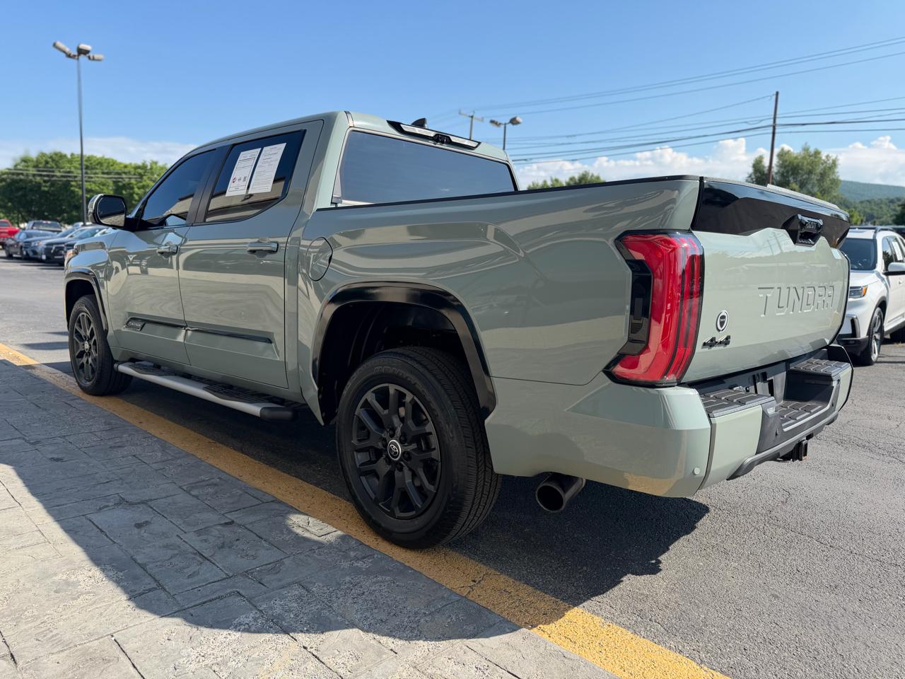 Toyota Tundra  2024
