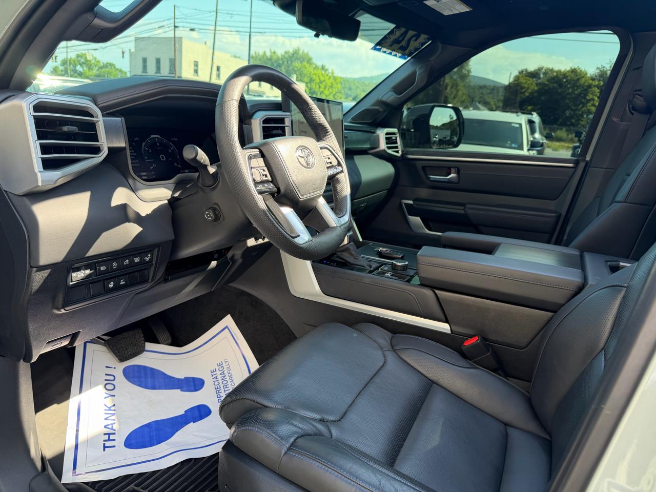 Toyota Tundra  2024