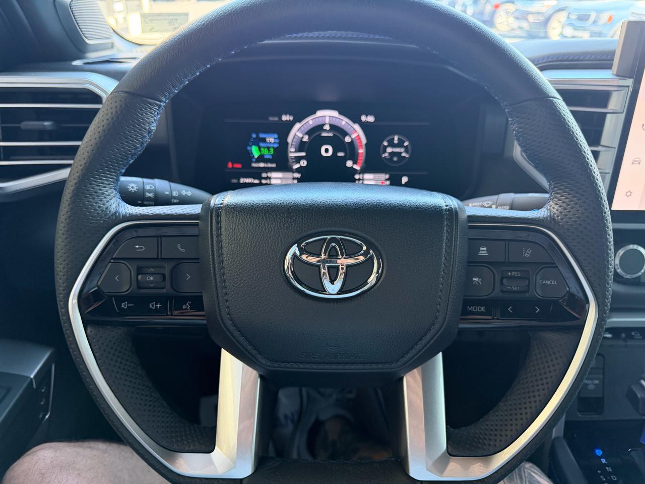 Toyota Tundra  2024