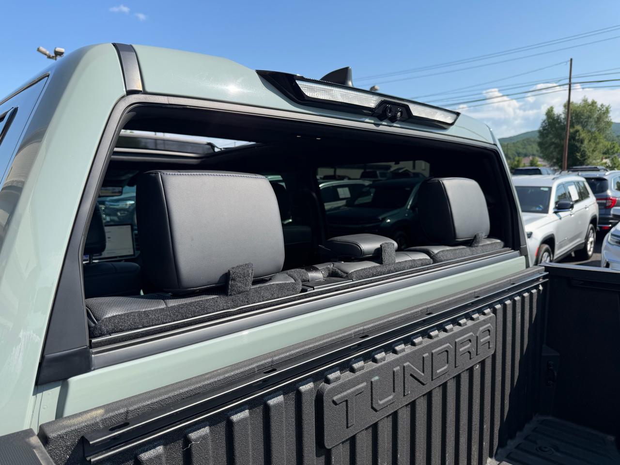 Toyota Tundra  2024