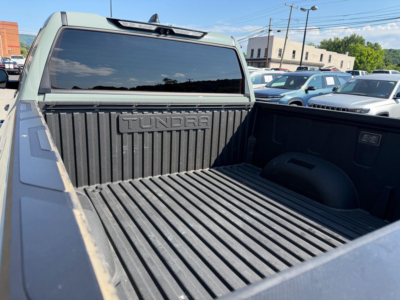 Toyota Tundra  2024