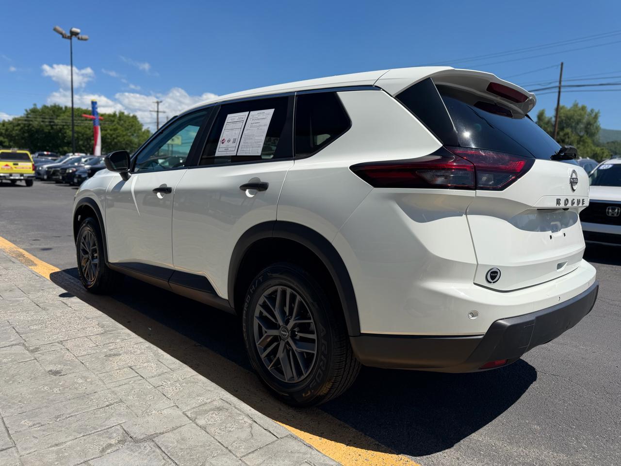 Nissan Rogue FWD S 2024