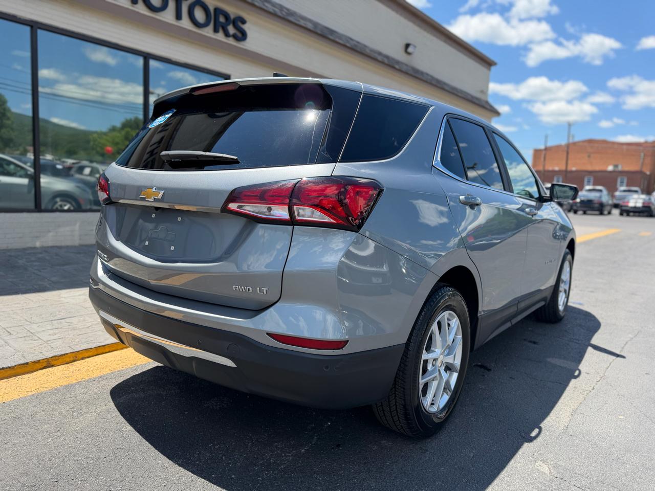 Chevrolet Equinox AWD 4dr LT w/1LT 2024