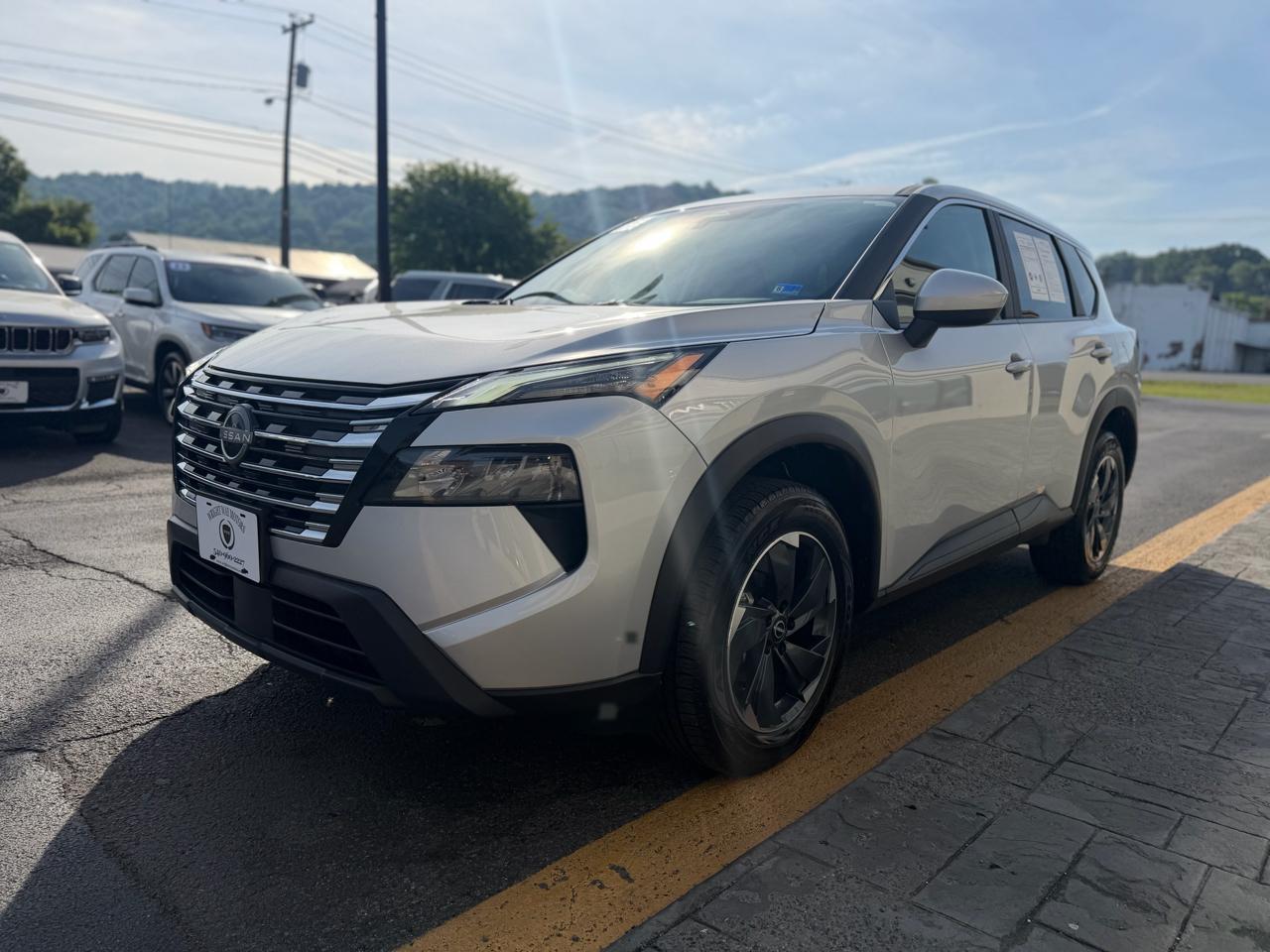 Nissan Rogue AWD SV 2025