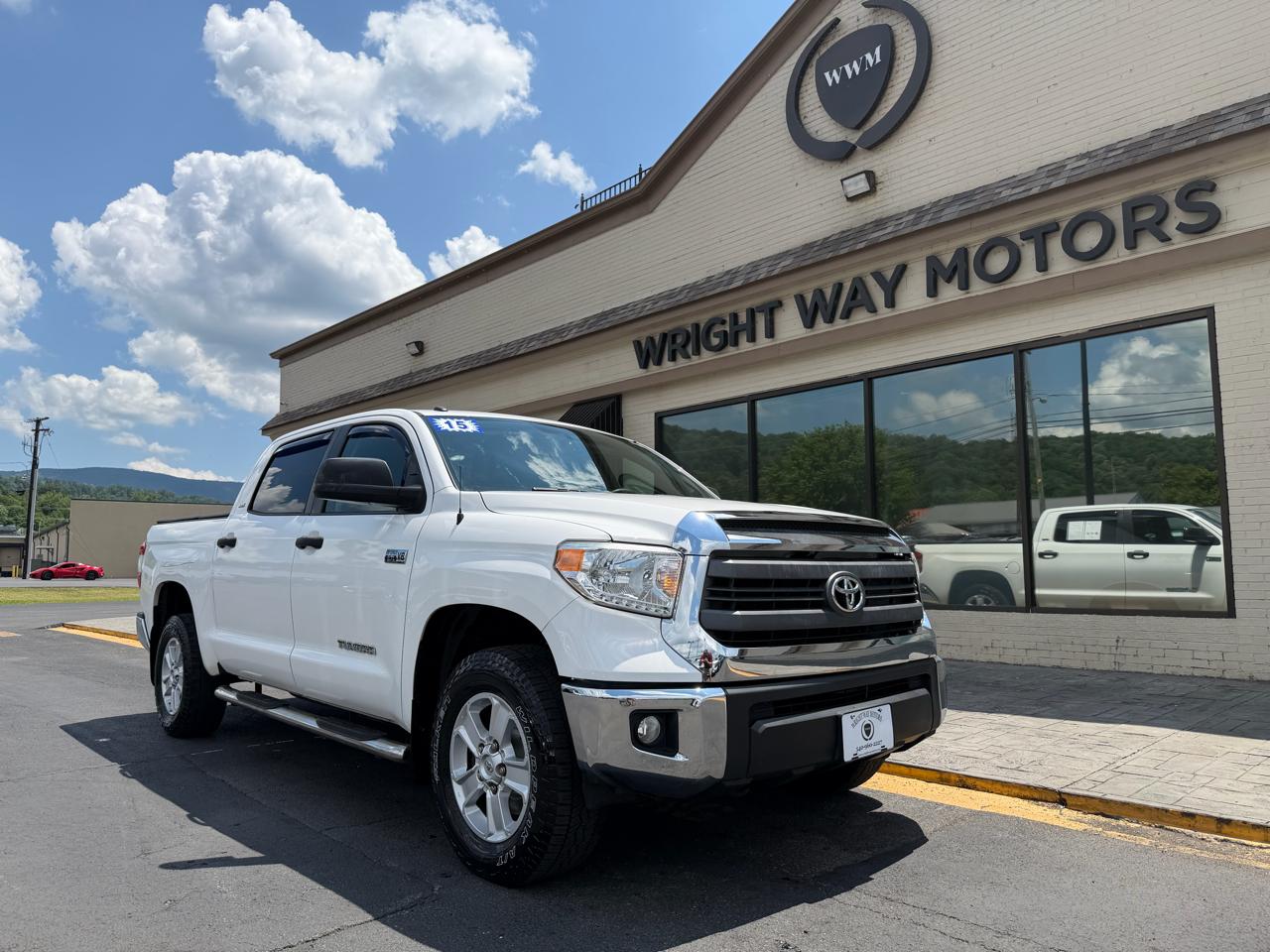 2015 Toyota Tundra CREWMAX 5.7L V8 6-SPD AT