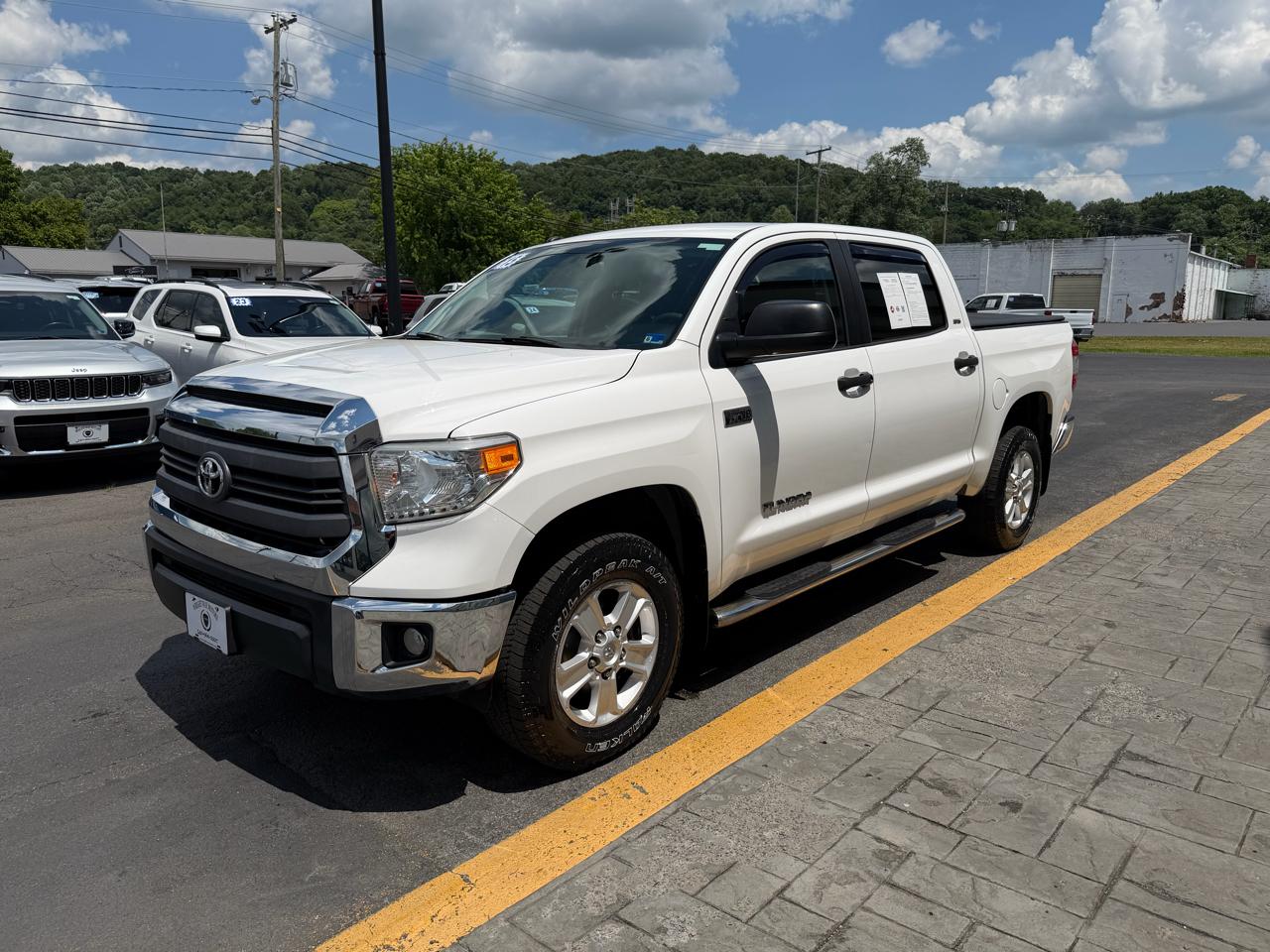 Toyota Tundra  2015