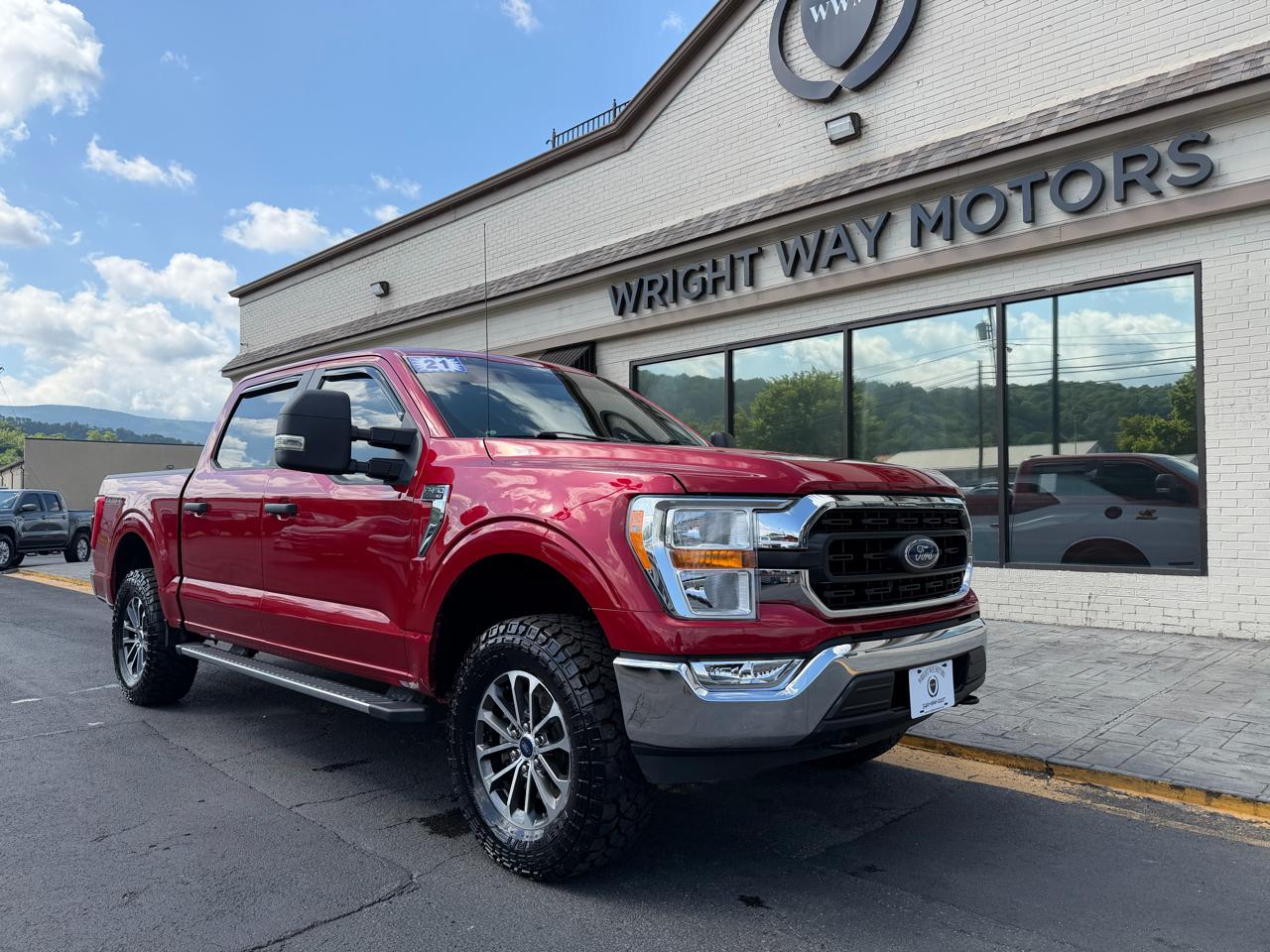 2021 Ford F-150 XLT 4WD SUPERCREW 5.5' BO