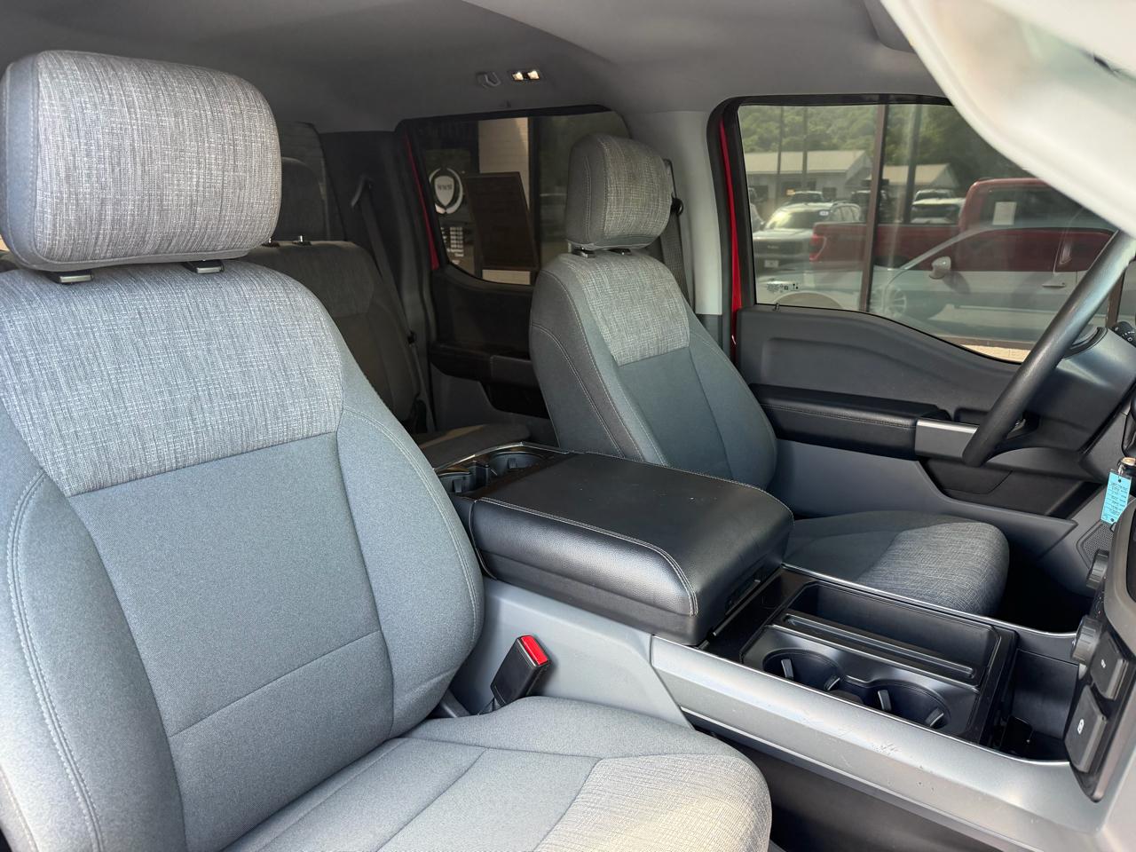 Ford F-150  2021