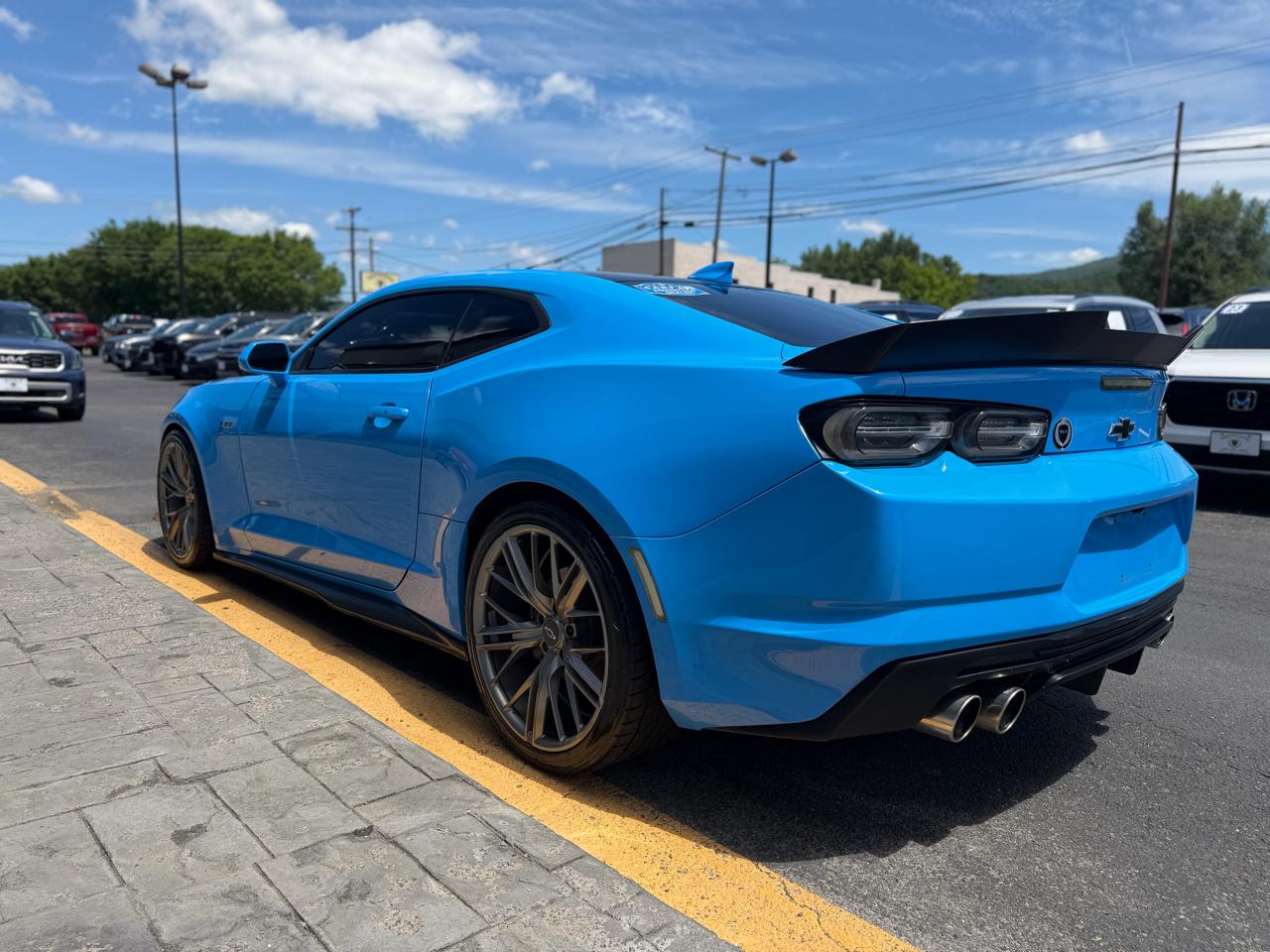 Chevrolet Camaro 2dr Cpe LT1 2022