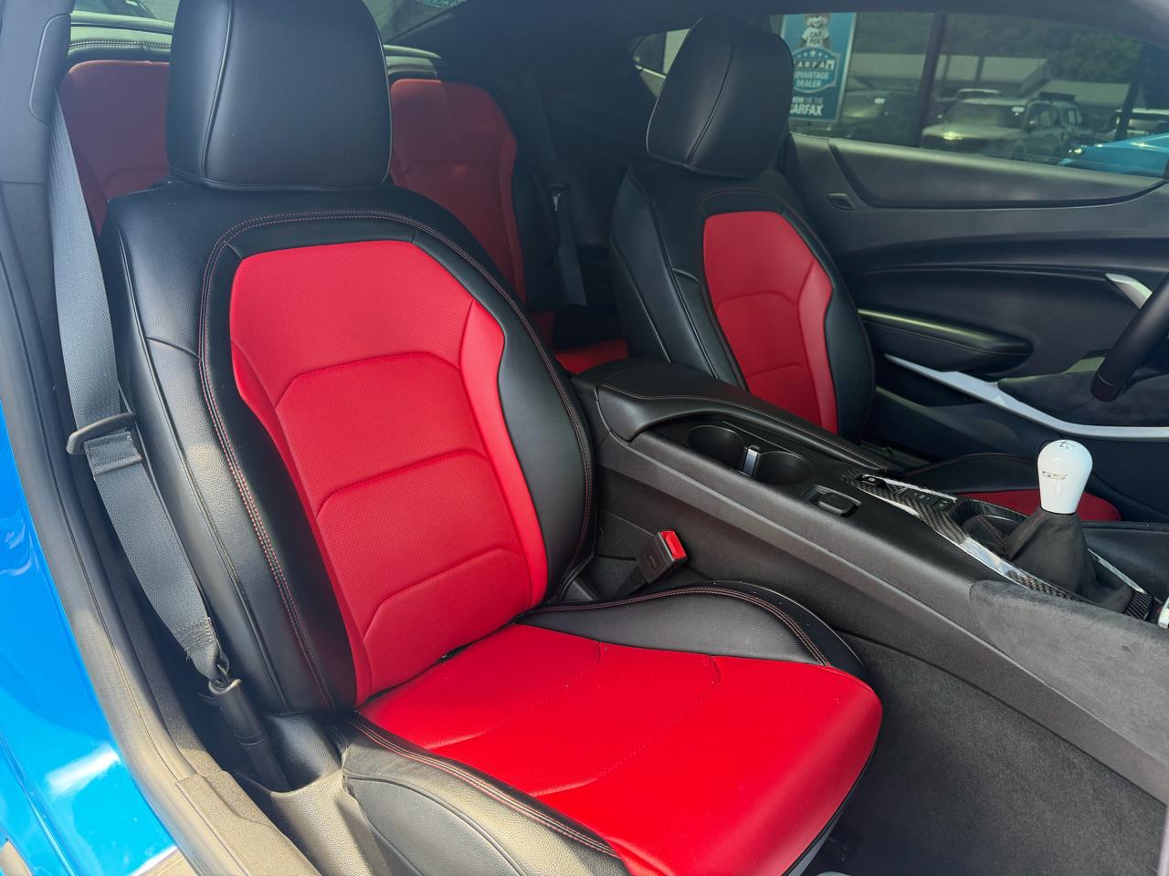 Chevrolet Camaro 2dr Cpe LT1 2022
