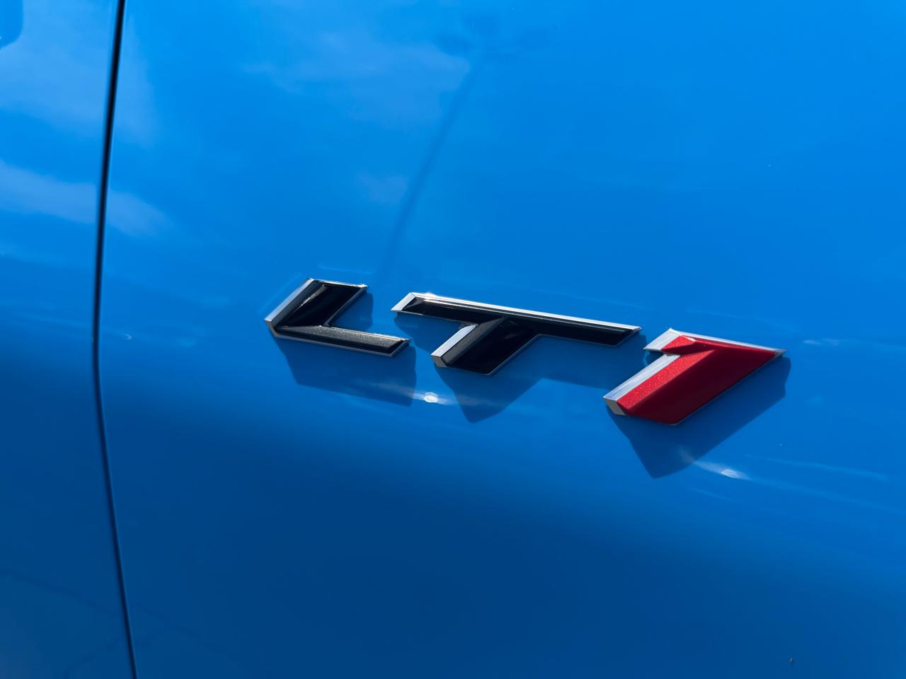 Chevrolet Camaro 2dr Cpe LT1 2022
