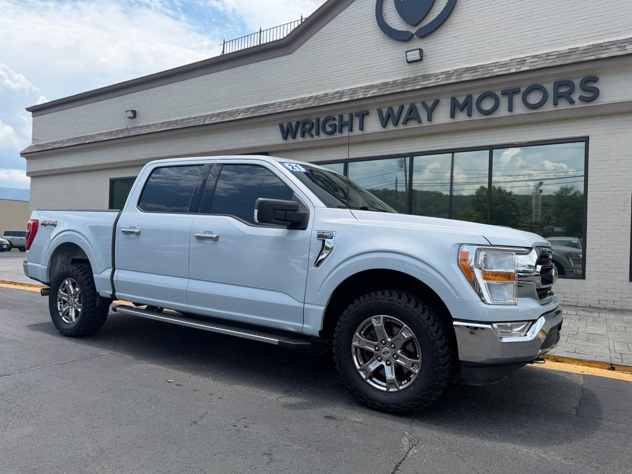 2021 Ford F-150 XLT 4WD SUPERCREW 5.5' BO
