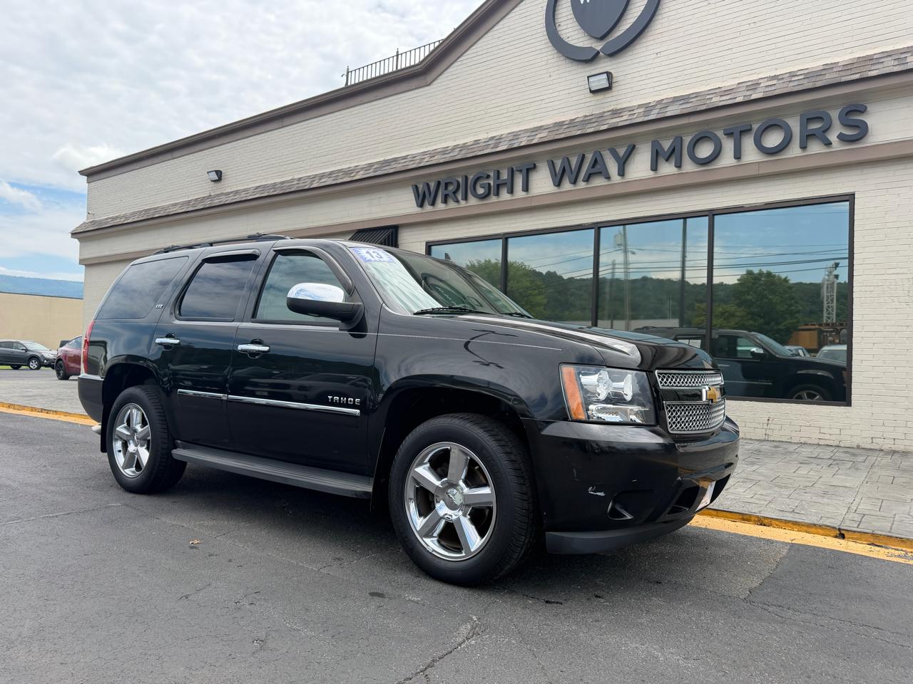 2013 Chevrolet Tahoe 4WD 4DR 1500 LTZ