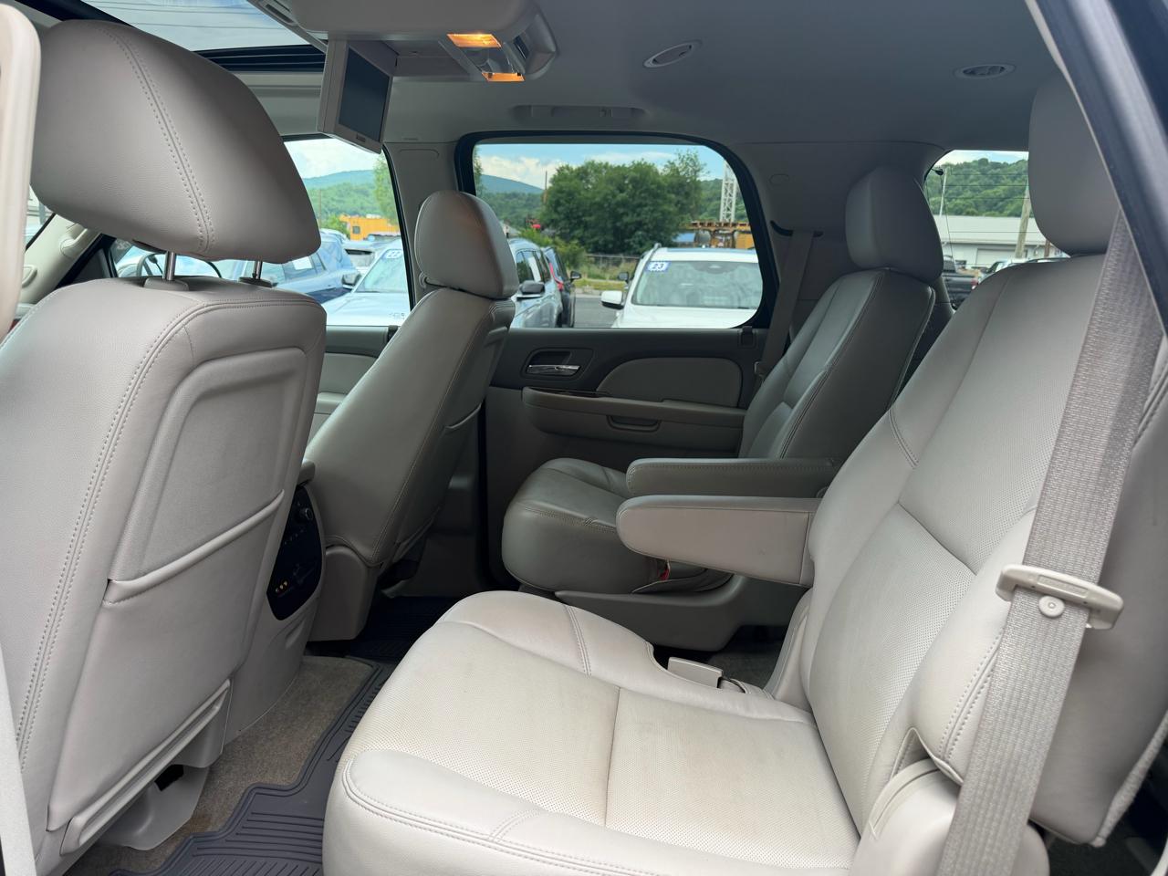 Chevrolet Tahoe 4WD 4dr 1500 LTZ 2013
