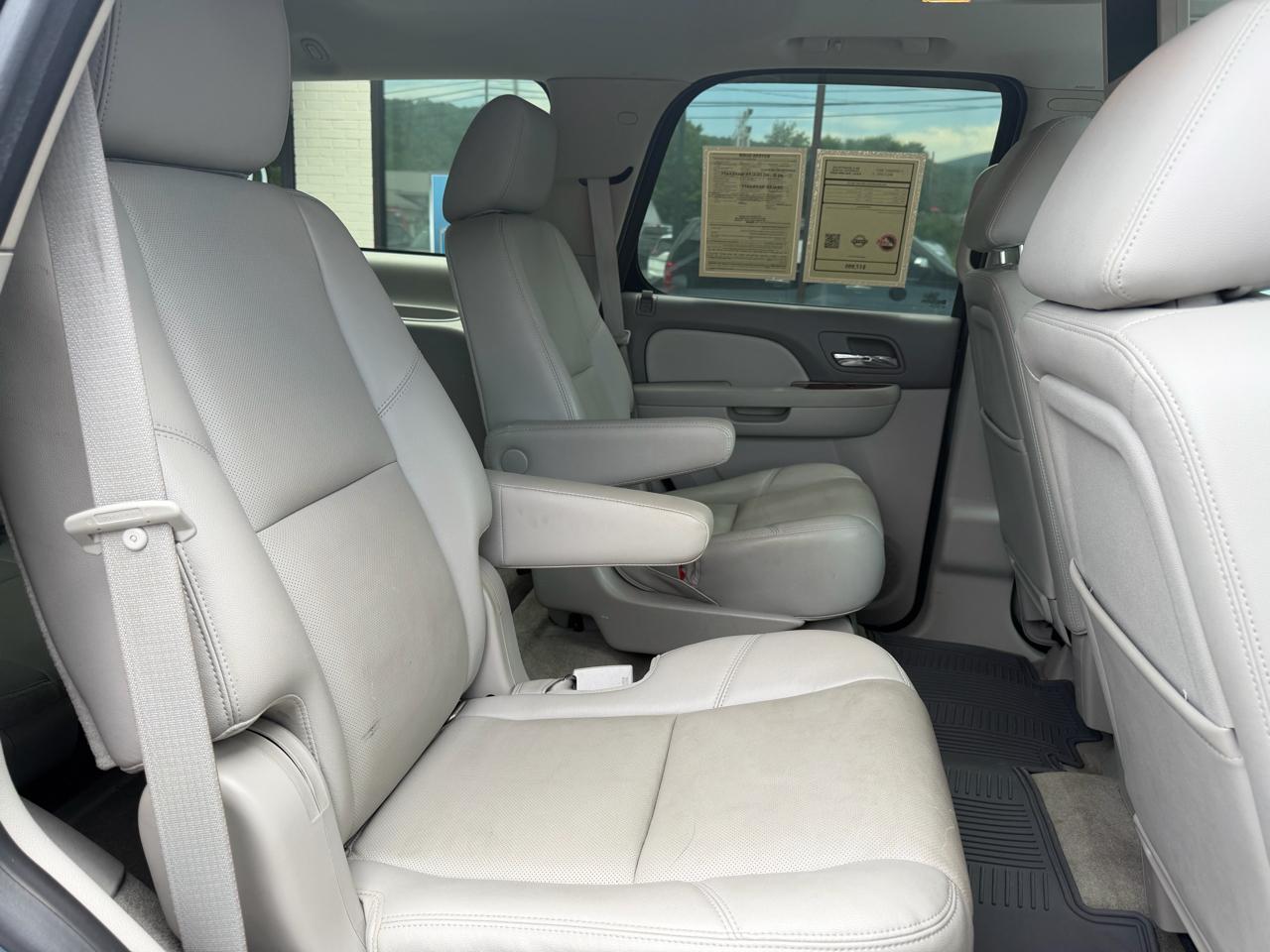 Chevrolet Tahoe 4WD 4dr 1500 LTZ 2013