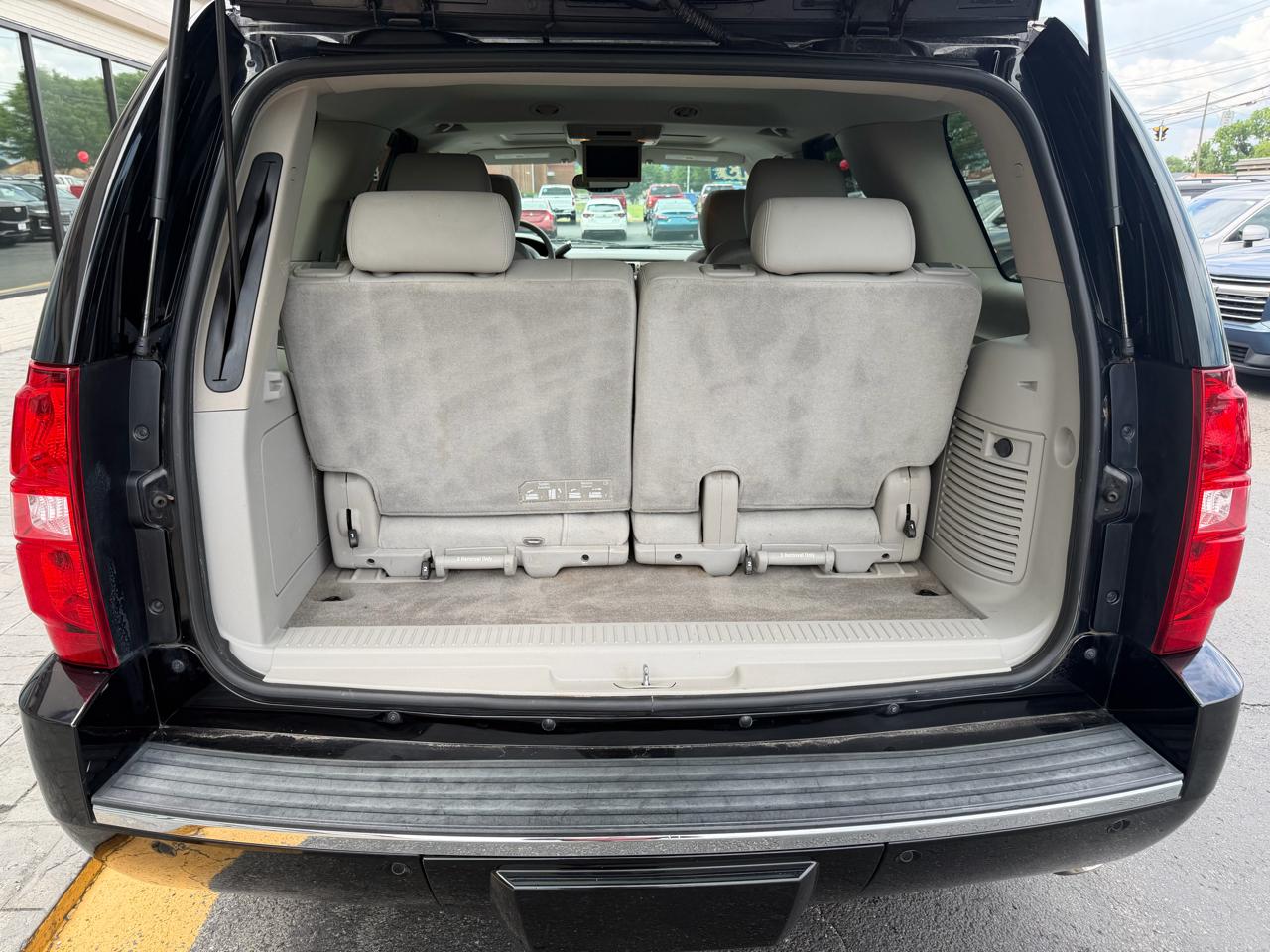 Chevrolet Tahoe 4WD 4dr 1500 LTZ 2013