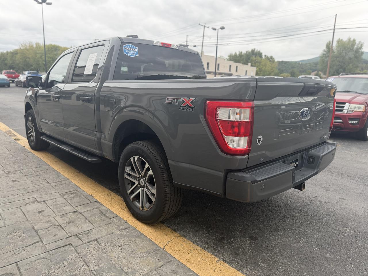Ford F-150 XL 4WD SuperCrew 5.5' Box 2021