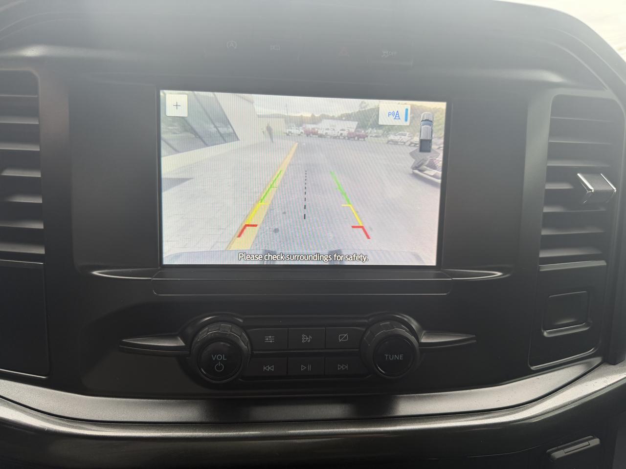 Ford F-150 XL 4WD SuperCrew 5.5' Box 2021