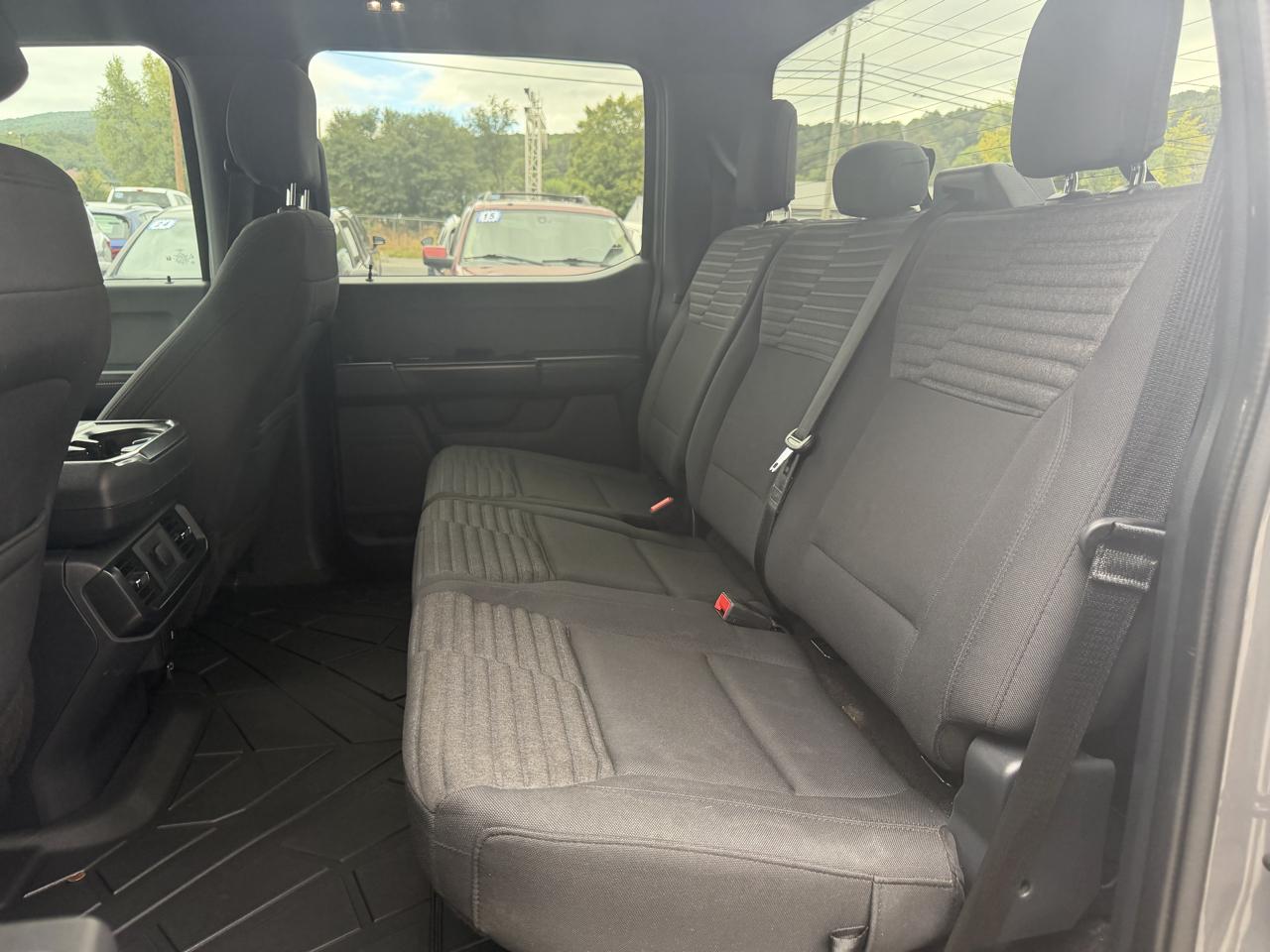 Ford F-150 XL 4WD SuperCrew 5.5' Box 2021