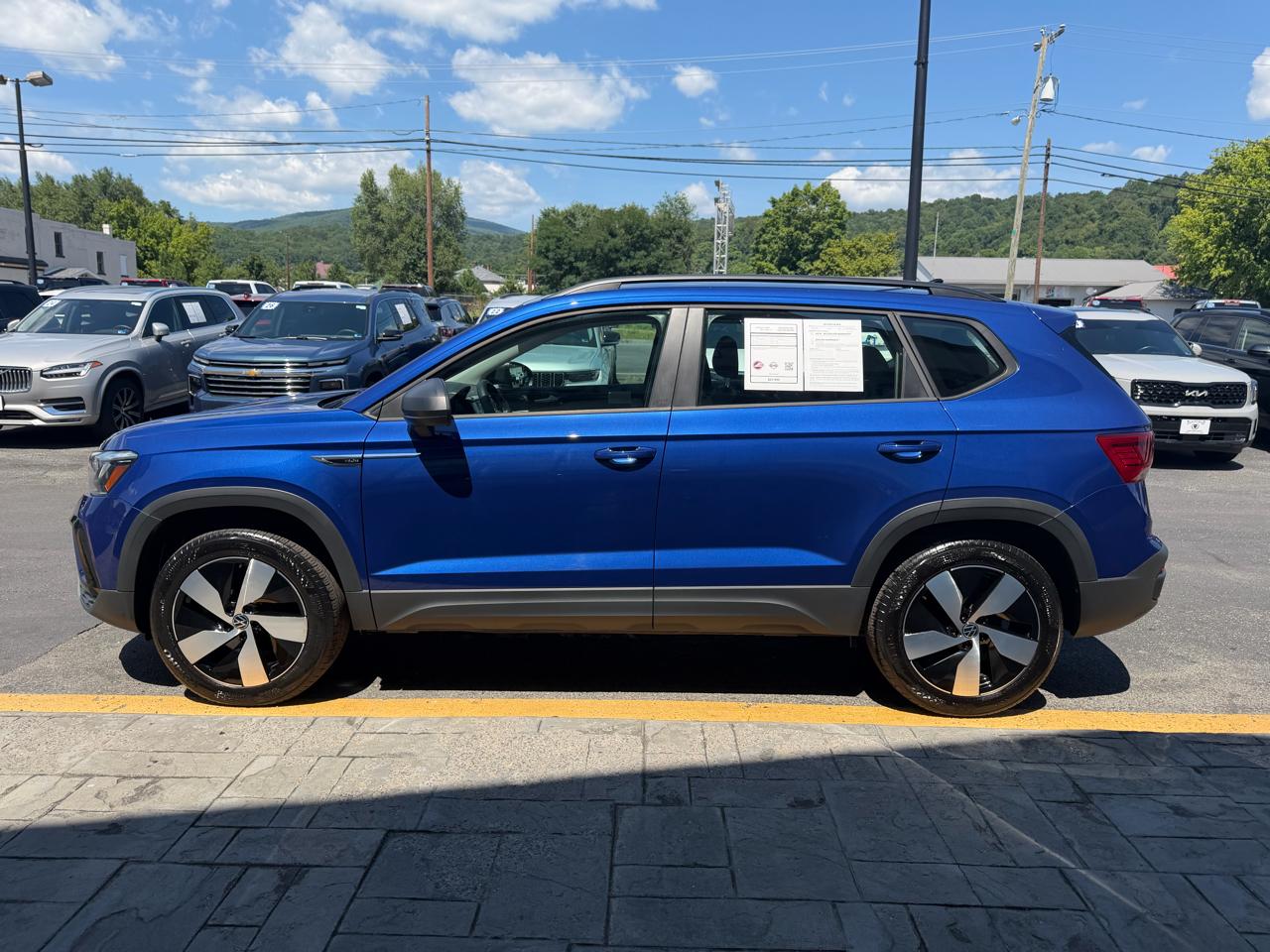 Volkswagen Taos S 4MOTION 2023