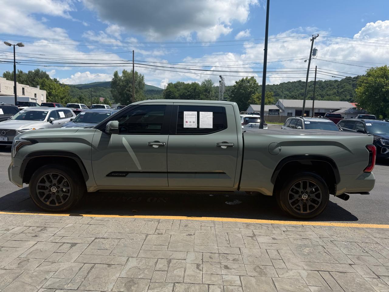 Toyota Tundra  2024