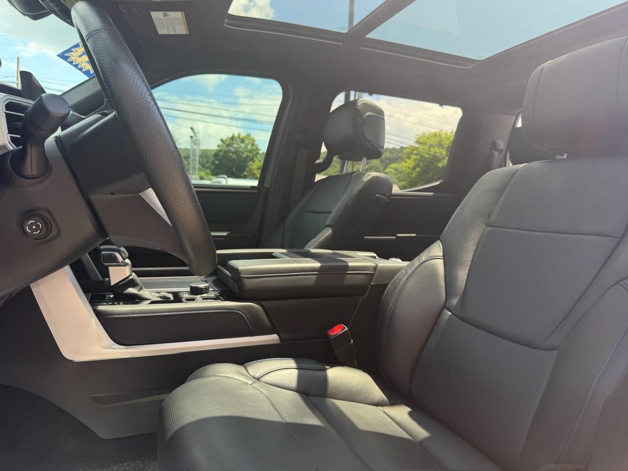 Toyota Tundra  2024