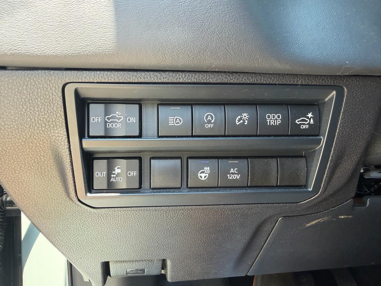 Toyota Tundra  2024