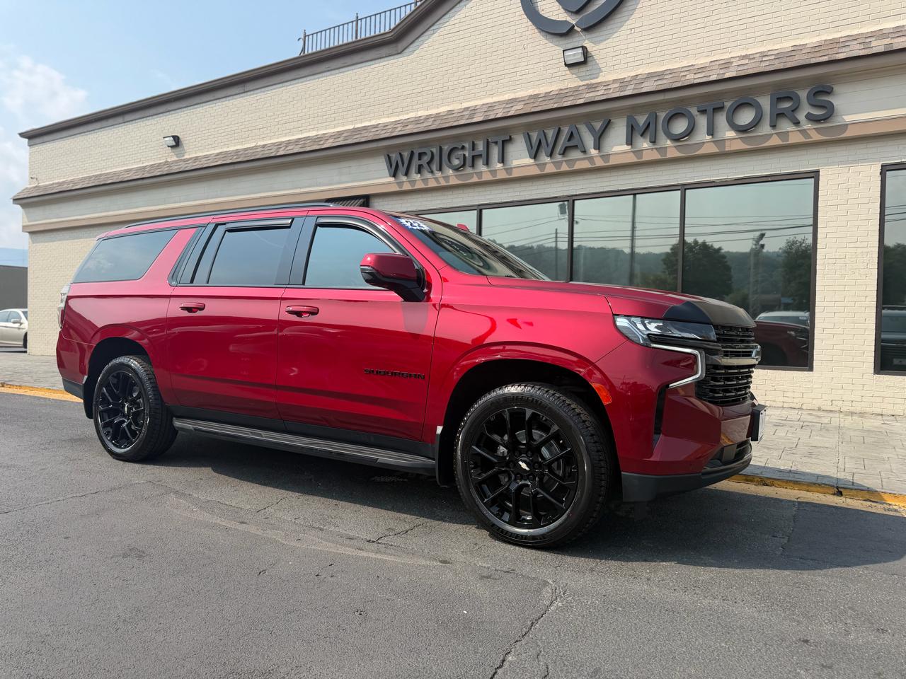 2022 Chevrolet Suburban 4WD 4DR RST