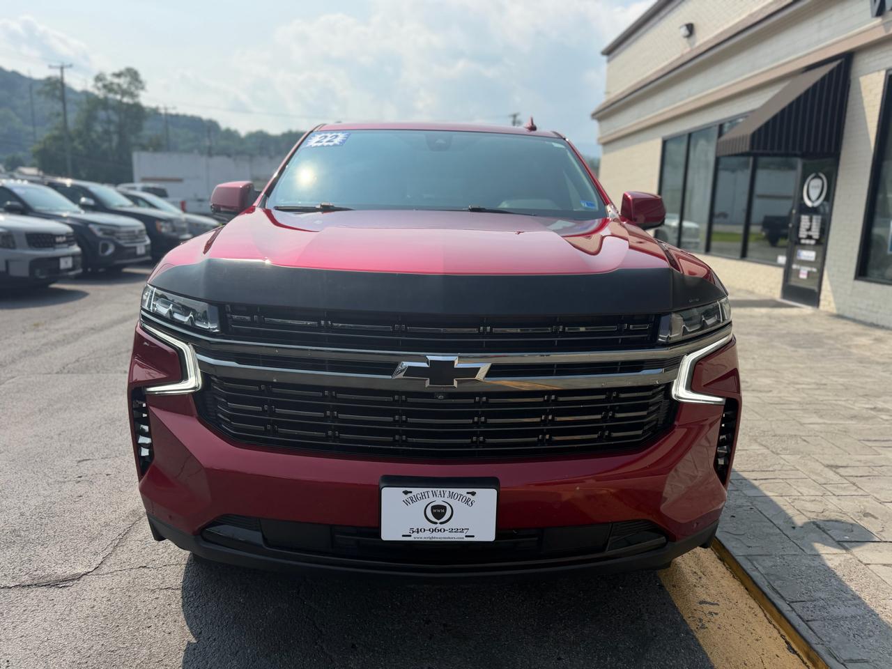 Chevrolet Suburban 4WD 4dr RST 2022