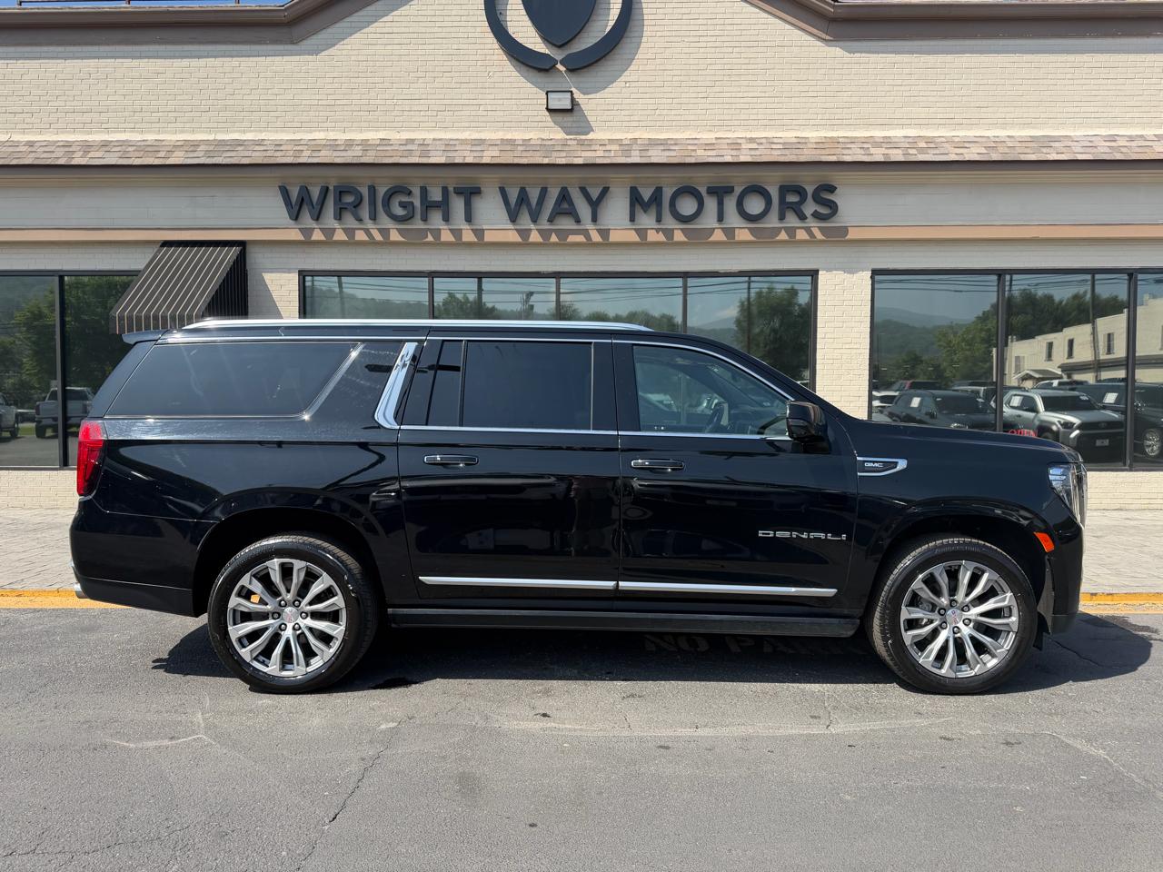 GMC Yukon XL 4WD 4dr Denali 2021