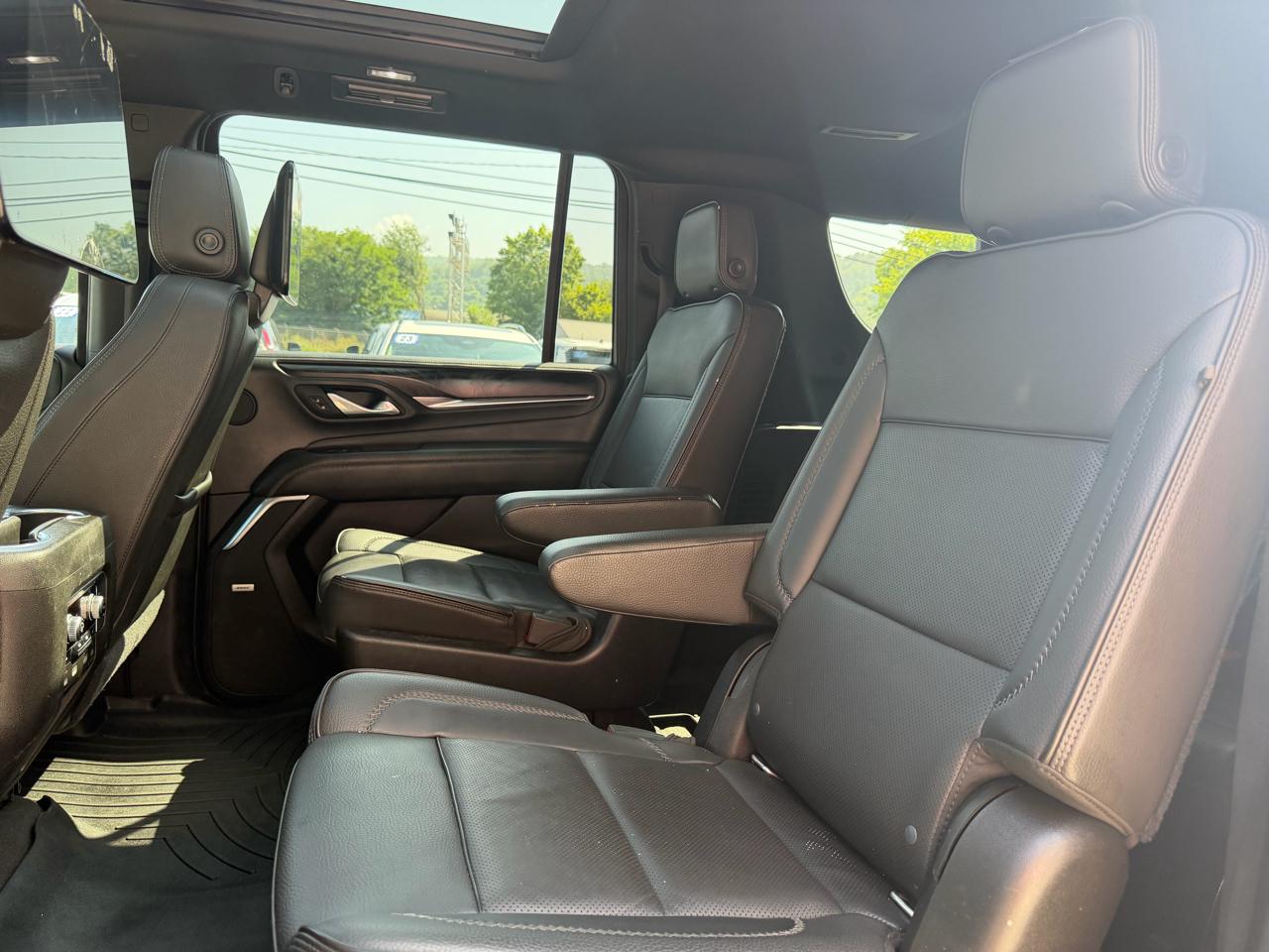 GMC Yukon XL 4WD 4dr Denali 2021