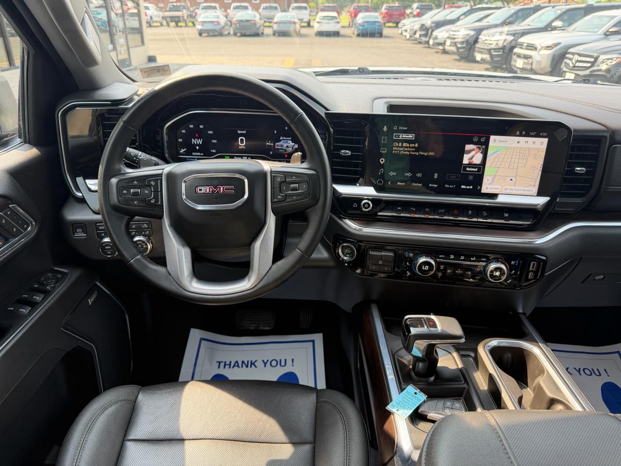 GMC Sierra 1500 4WD Crew Cab 147" SLT 2023