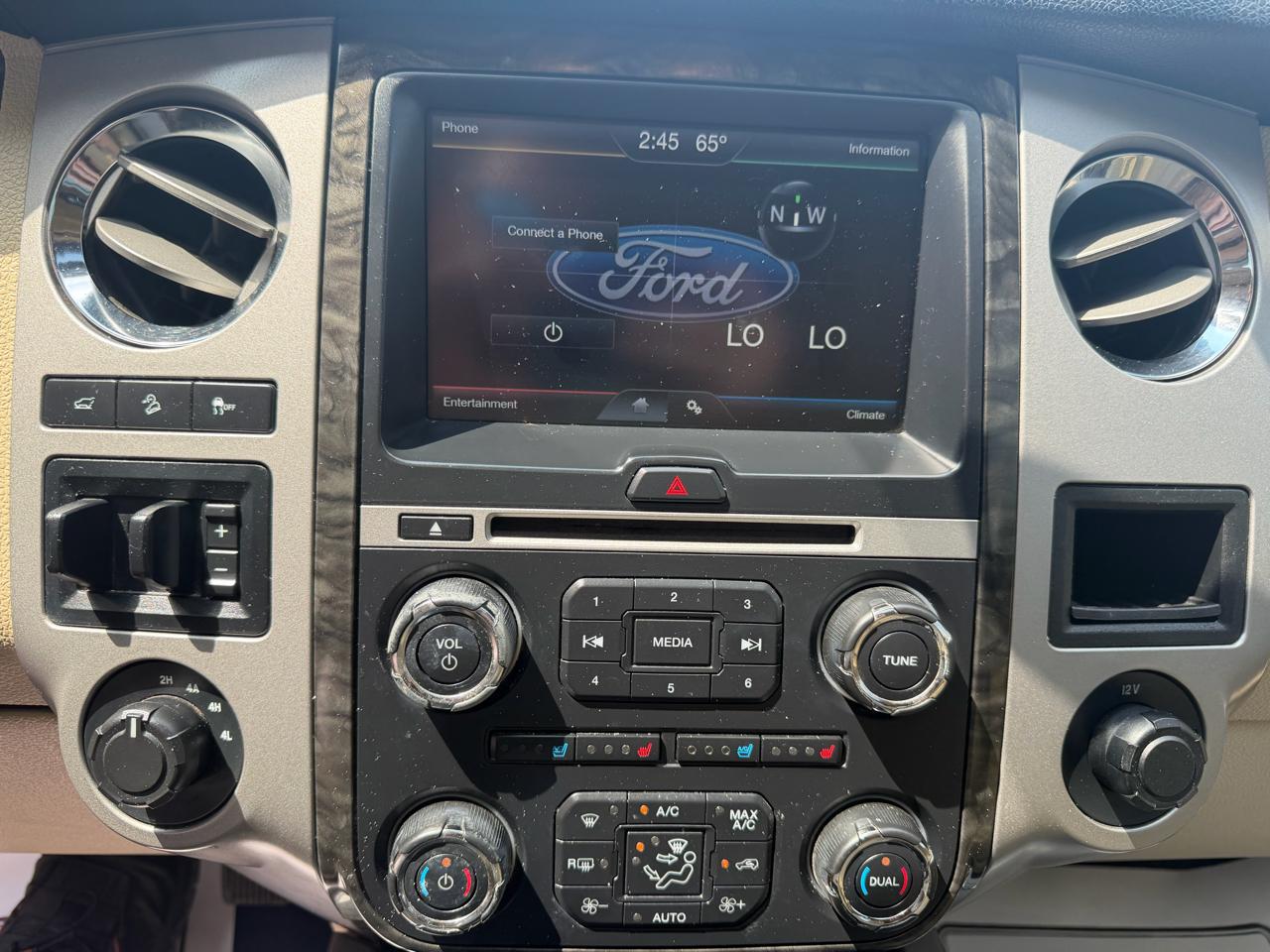 Ford Expedition 4WD 4dr Limited 2015