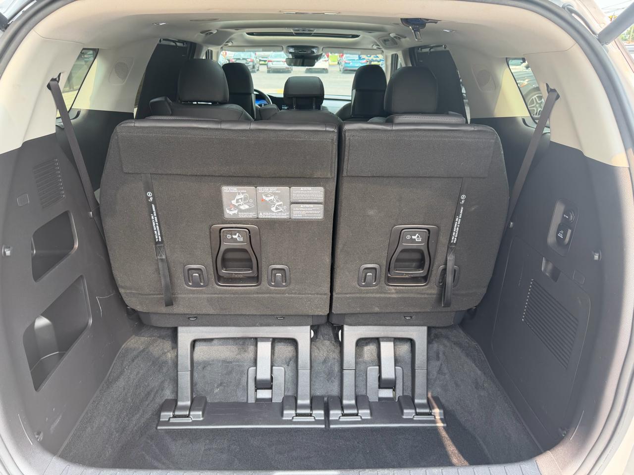 Kia Carnival SX Prestige FWD 2023