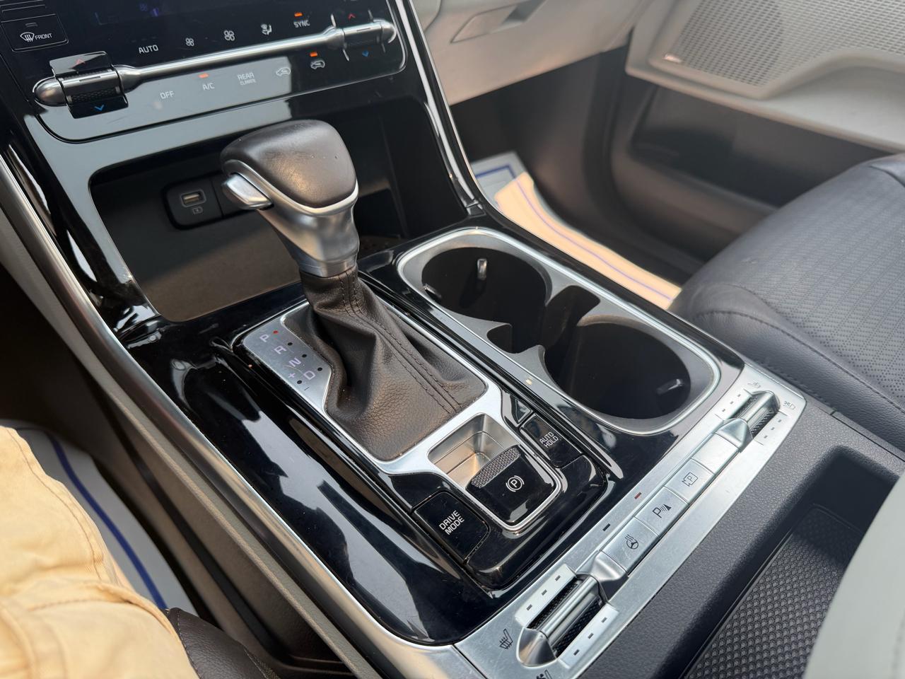 Kia Carnival SX Prestige FWD 2023