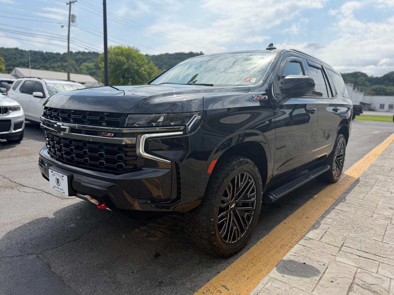 Chevrolet Tahoe 4WD 4dr Z71 2021