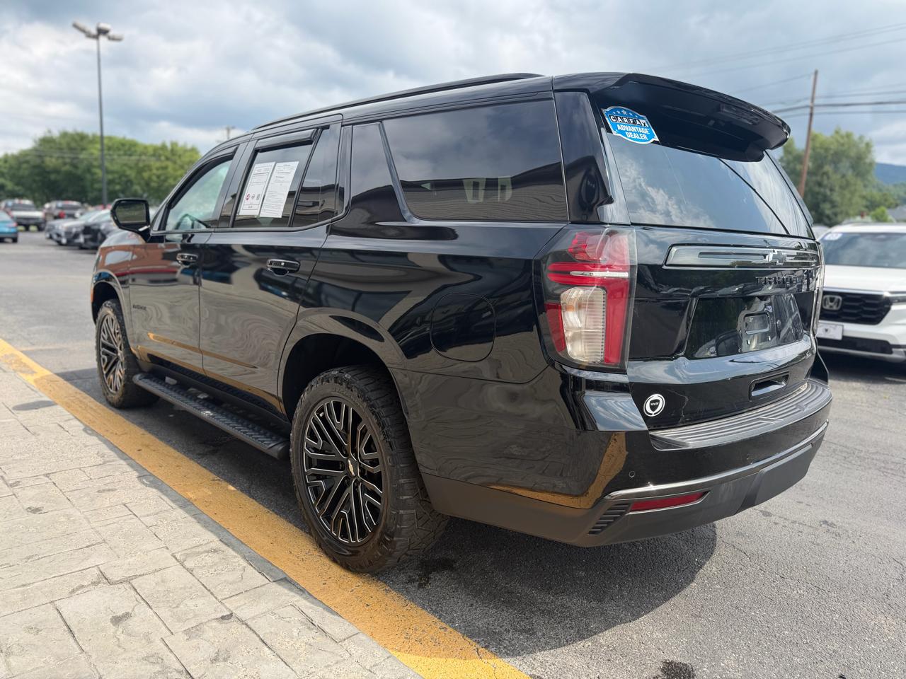 Chevrolet Tahoe 4WD 4dr Z71 2021