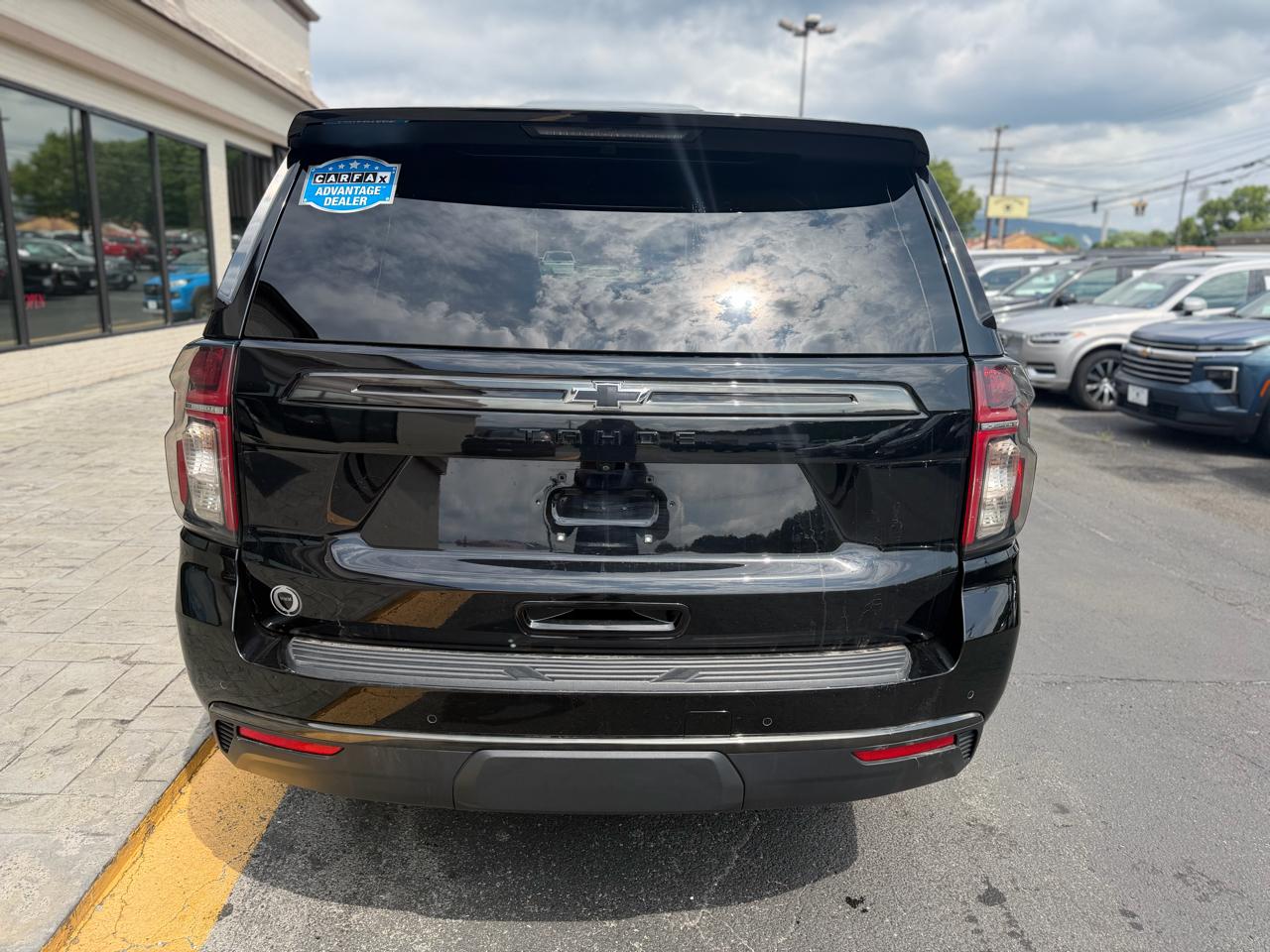 Chevrolet Tahoe 4WD 4dr Z71 2021