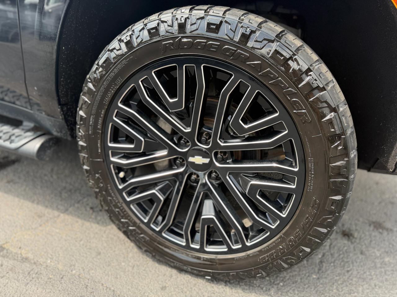 Chevrolet Tahoe 4WD 4dr Z71 2021