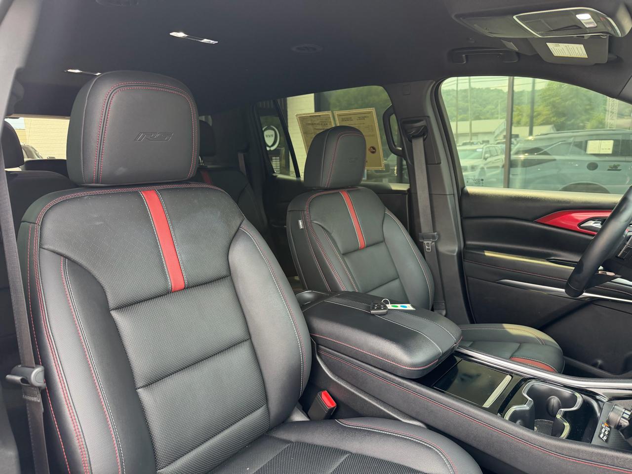 Chevrolet Traverse AWD 4dr RS w/2RS 2025
