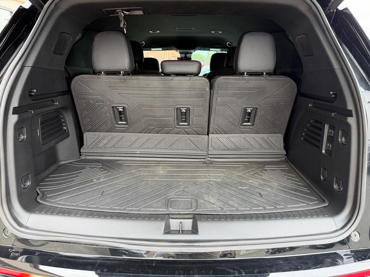 Chevrolet Traverse AWD 4dr RS w/2RS 2025