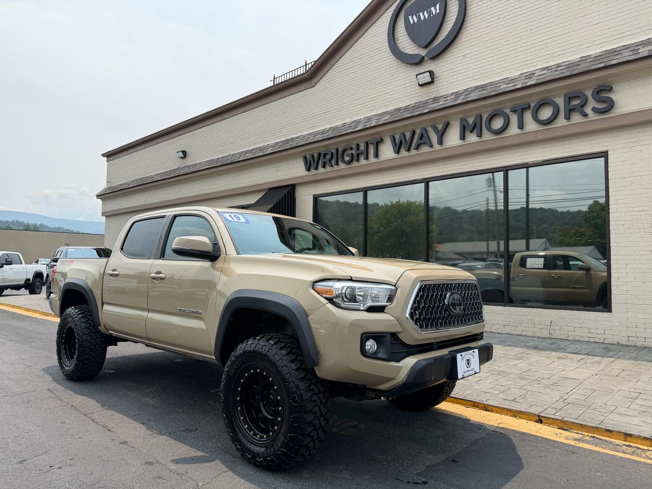 2019 Toyota Tacoma 4WD Double Cab V6 MT TRD Off Road (Natl)