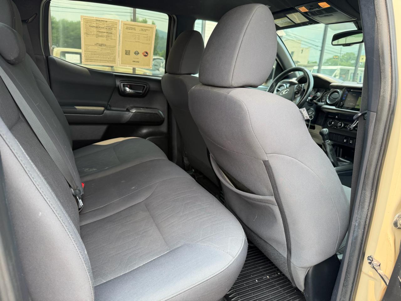 Toyota Tacoma 4WD Double Cab V6 MT TRD Off Road (Natl) 2019