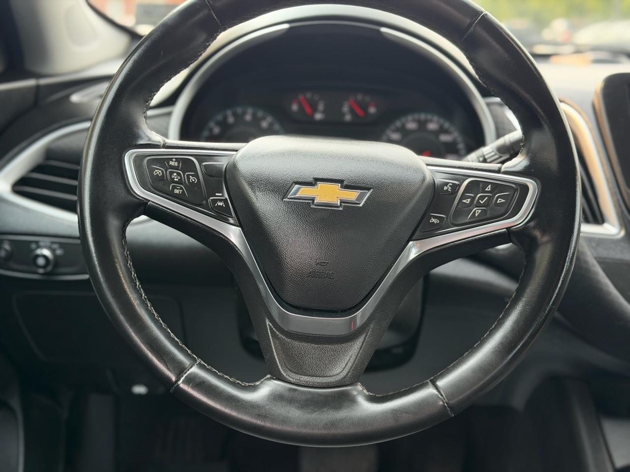 Chevrolet Malibu 4dr Sdn RS 2023