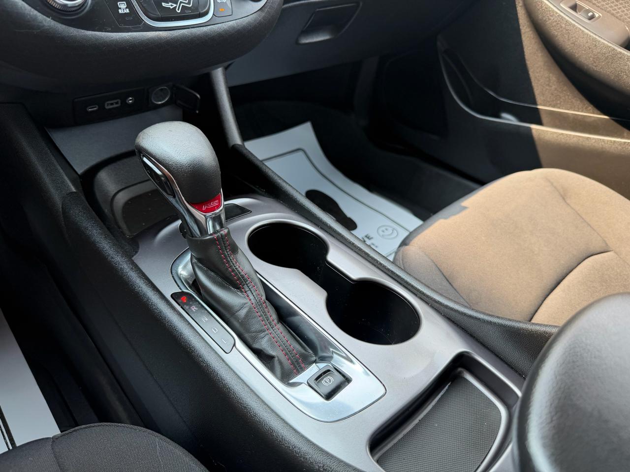 Chevrolet Malibu 4dr Sdn RS 2023