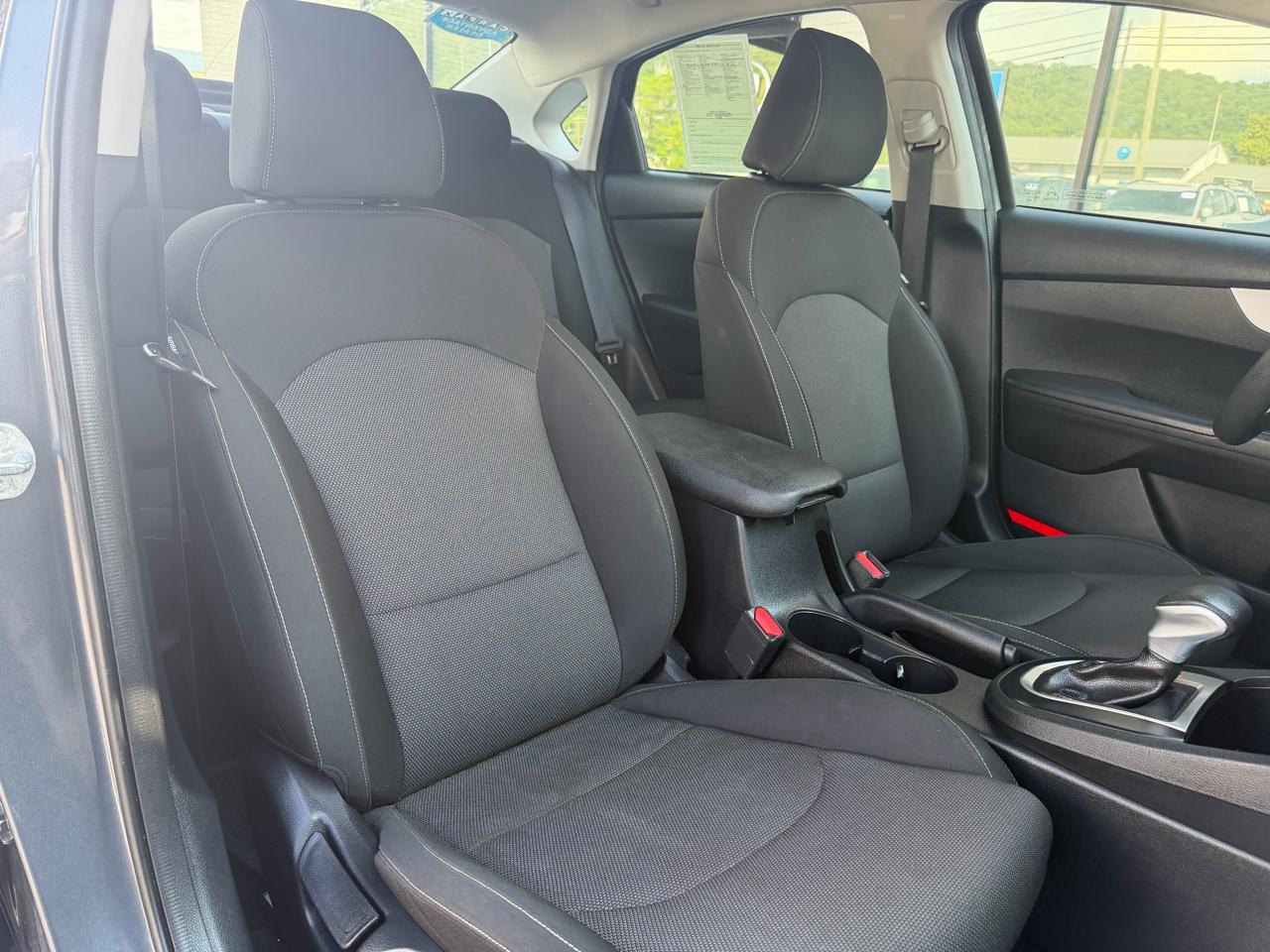 Kia Forte LXS IVT 2024