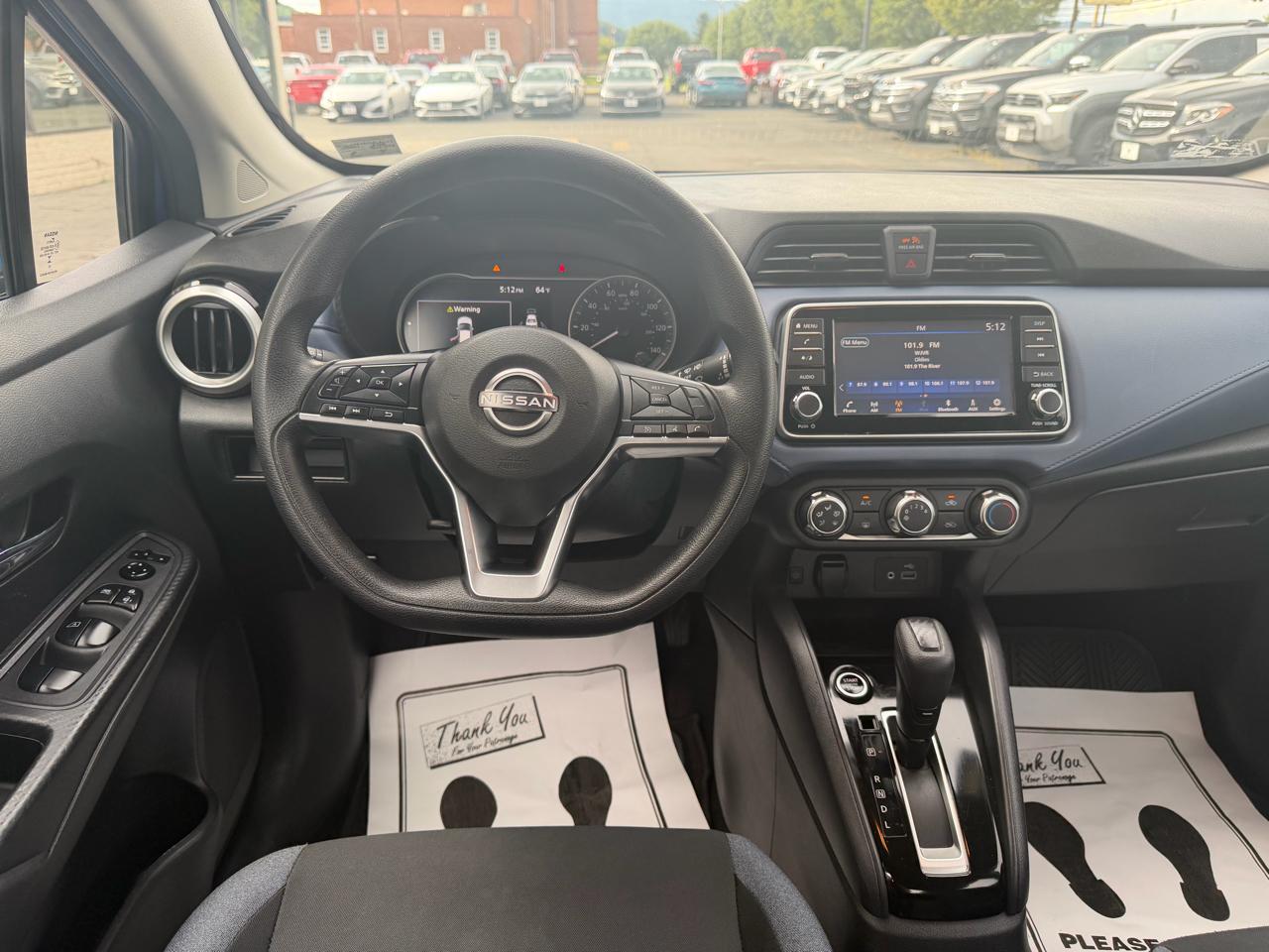 Nissan Versa SV CVT 2023